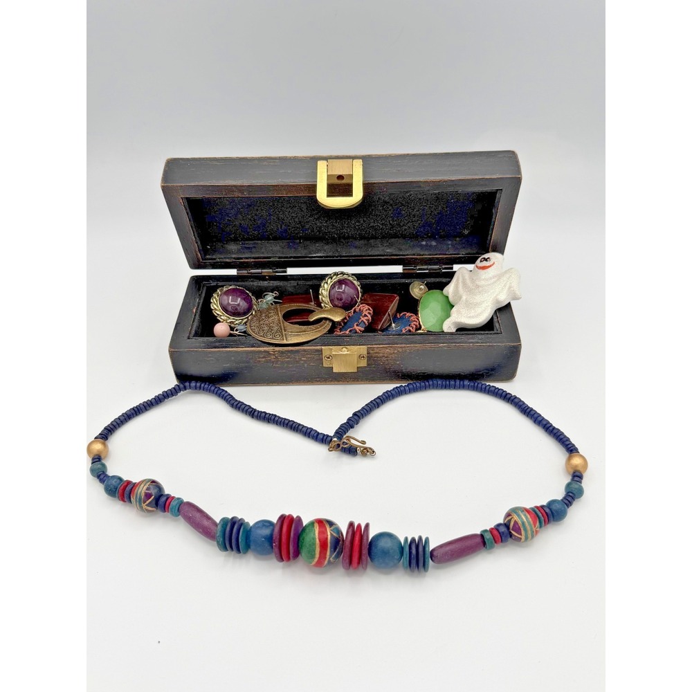 Vintage Costume Jewelry Lot in‎ Wood Box Necklace Earrings Pendants Mixed
